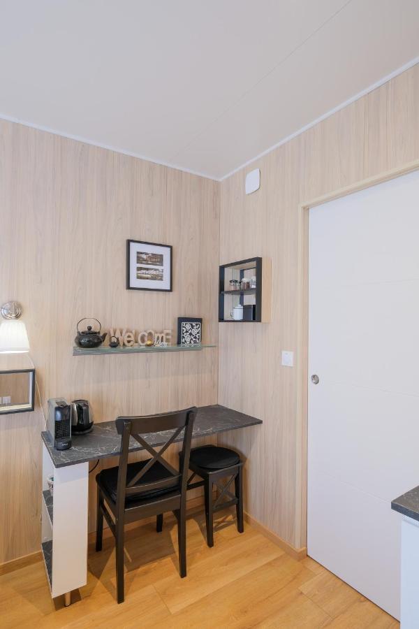 Les Suites d'Aliénor-Suite Jasmin Pessac Extérieur photo