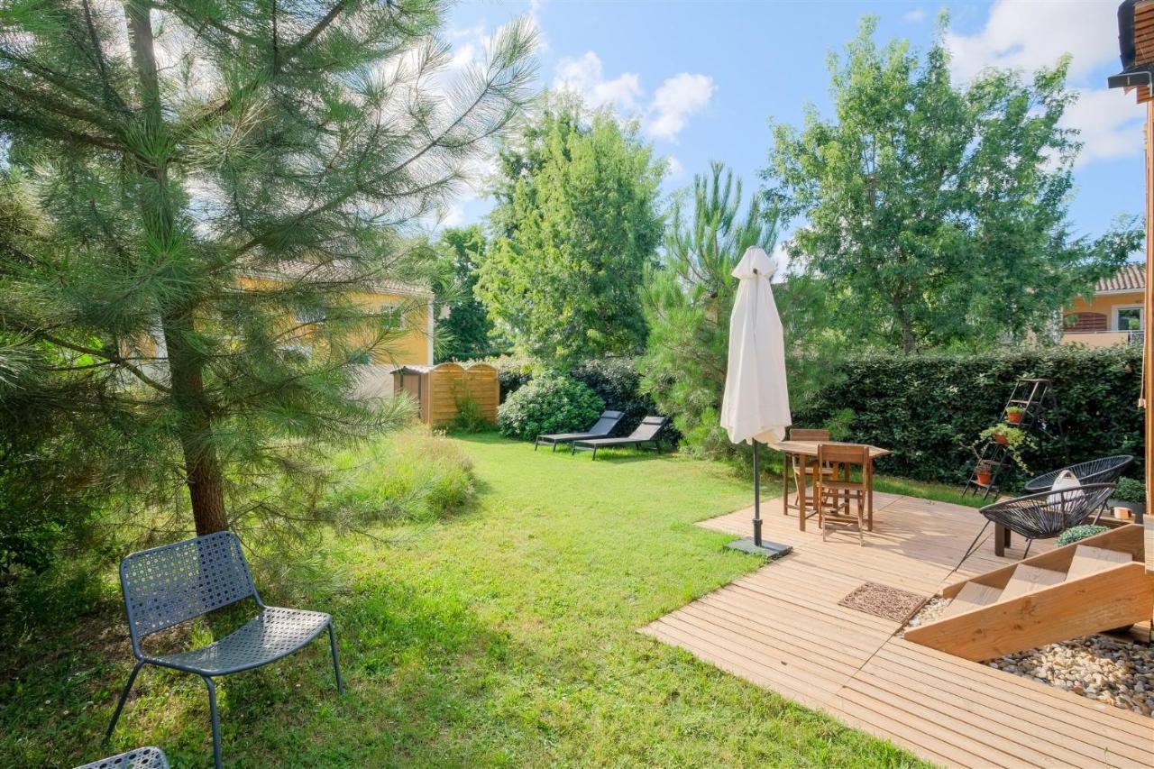 Les Suites d'Aliénor-Suite Jasmin Pessac Extérieur photo